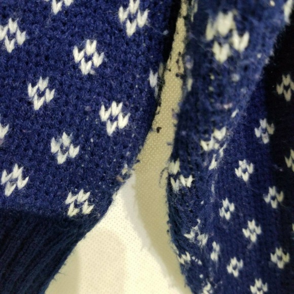 Men’s Size L Puritan Blue Reindeer / Moose Acrylic Sweater Trees Vintage Design - Picture 8 of 12